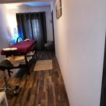 L'instant Bleu بيت ضيافة 3*