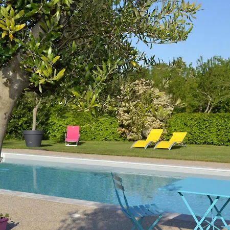 L'instant Bleu 3* Marans (Charente-Maritime)