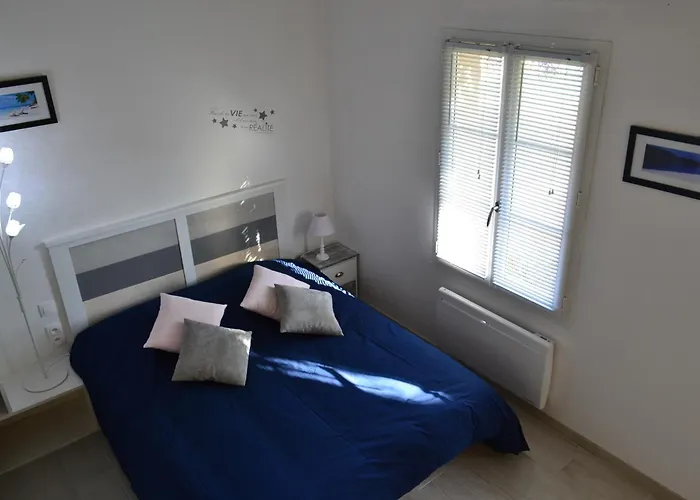 L'instant Bleu Casa de hóspedes 3*