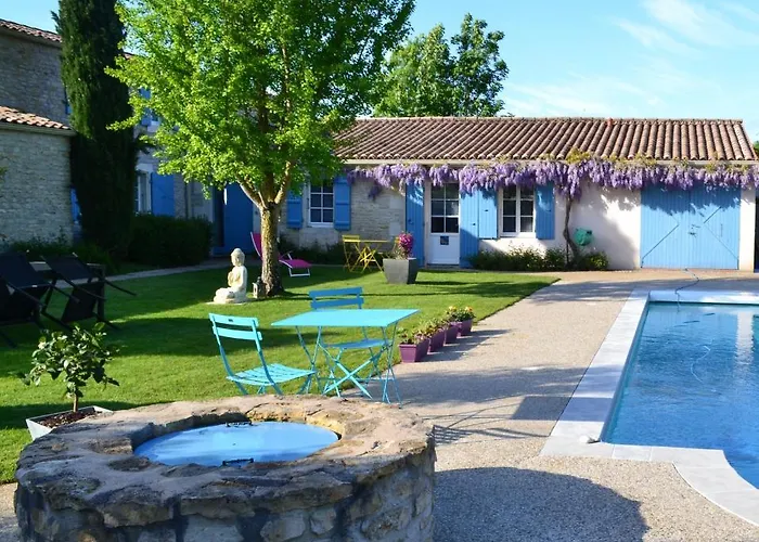 L'instant Bleu 3* Marans (Charente-Maritime)